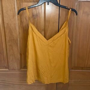 SOMA medium orange soft loose tank